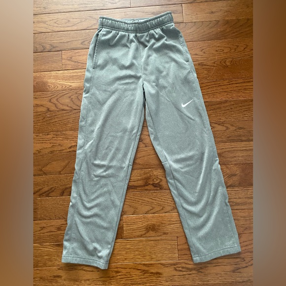 Nike pants - Picture 1 of 5